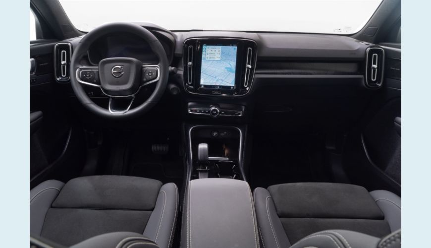 VOLVO C40 P8 RECHARGE PURE ELECTRIC AWD - BRANCO - 2022 Foto 10 (Grande)