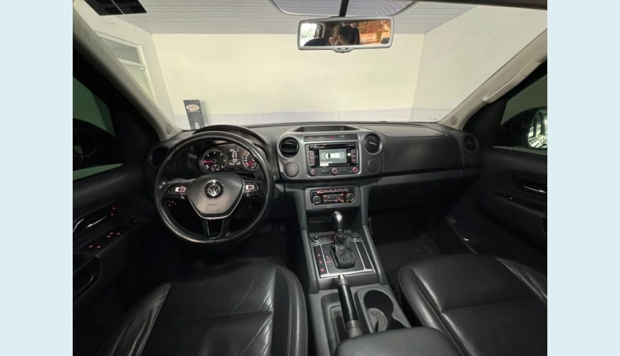 VOLKSWAGEN AMAROK 2.0 HIGHLINE 4X4 CD 16V TURBO INTERCOOLER DIESEL 4P AUT. - PRETO - 2015 Foto 10 (Grande)