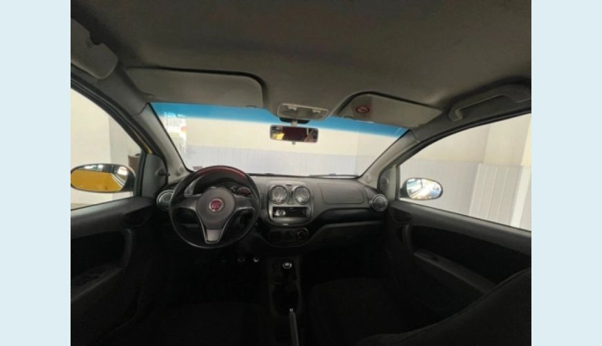 FIAT PALIO 1.6 MPI SPORTING 16V FLEX 4P MANUAL - AMARELO - 2013 Foto 10 (Grande)