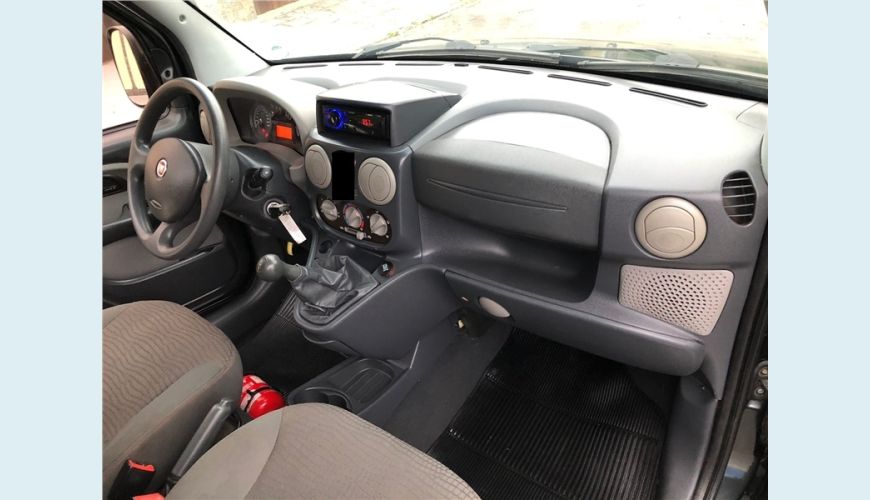 FIAT DOBLO 1.8 MPI ADVENTURE 16V FLEX 4P MANUAL - N/D - 2013 Foto 10 (Grande)