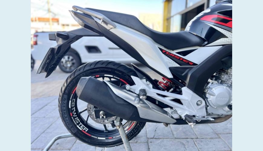 HONDA CB TWISTER CB TWISTER - N/D - 2019 Foto 10 (Grande)