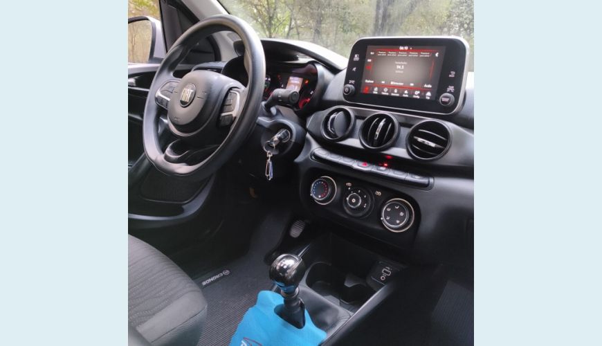 FIAT CRONOS 1.3 DRIVE MANUAL - PRATA - 2021 Foto 10 (Grande)