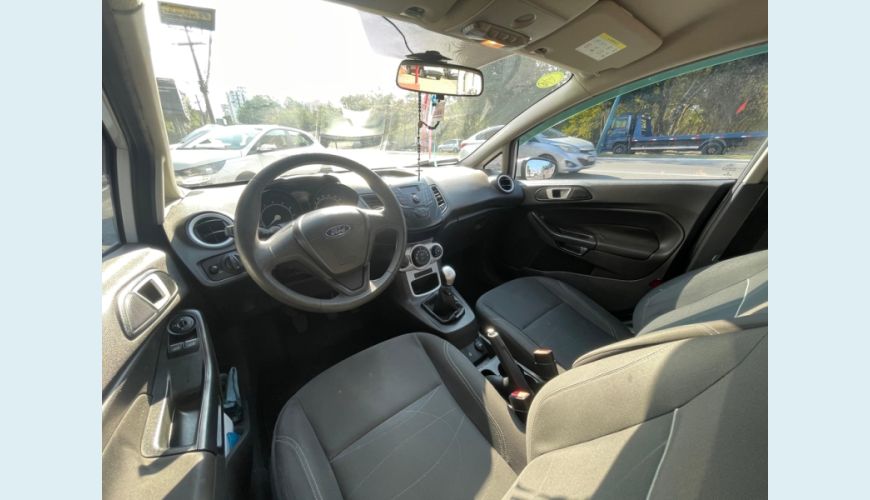FORD FIESTA SE 1.6 16V FLEX 5P - BRANCO - 2017 Foto 10 (Grande)