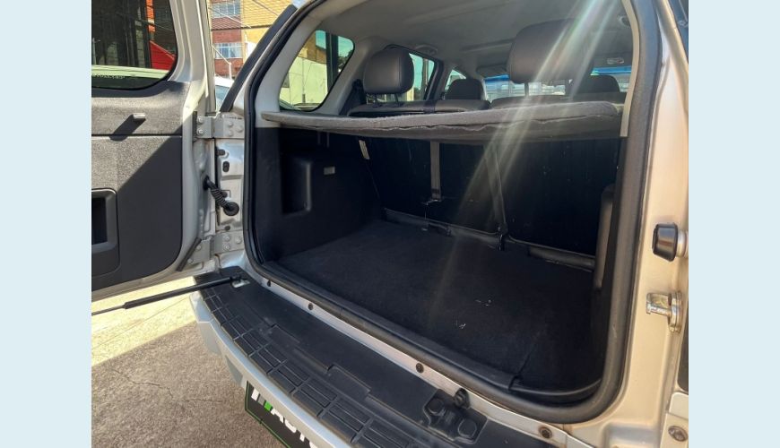 FORD ECOSPORT XLT 2.0/ 2.0 FLEX 16V 5P AUT. - PRATA - 2012 Foto 10 (Grande)