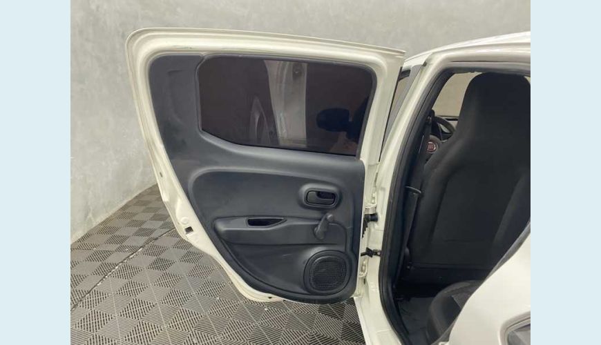FIAT MOBI LIKE 1.0 FLEX - BRANCO - 2020 Foto 10 (Grande)