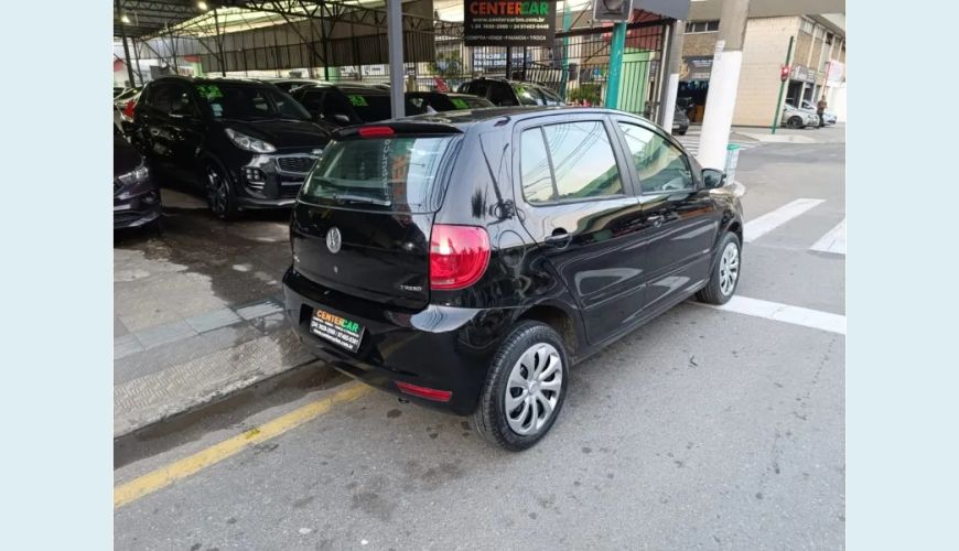 VOLKSWAGEN FOX 1.0 MI 8V FLEX 4P MANUAL - PRETO - 2014 Foto 10 (Grande)