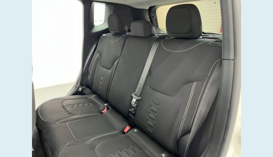 JEEP RENEGADE SPT T270 - BRANCO - 2023 Foto 10 (Grande)