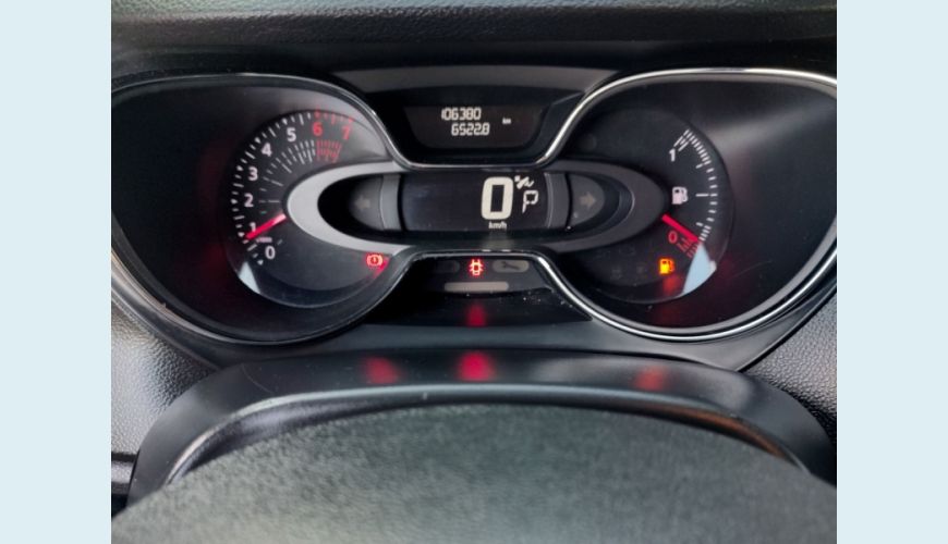 RENAULT CAPTUR - BRANCO - 2019 Foto 10 (Grande)
