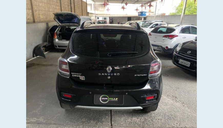 RENAULT SANDERO STEP 16R - PRETO - 2016 Foto 10 (Grande)