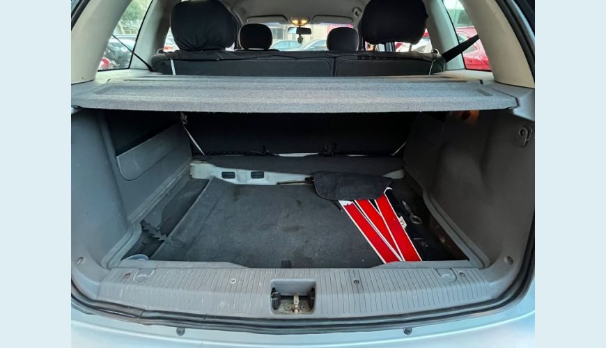 CHEVROLET MERIVA PREMIUM 1.8 MPFI 8V FLEXPOWER - PRATA - 2010 Foto 10 (Grande)