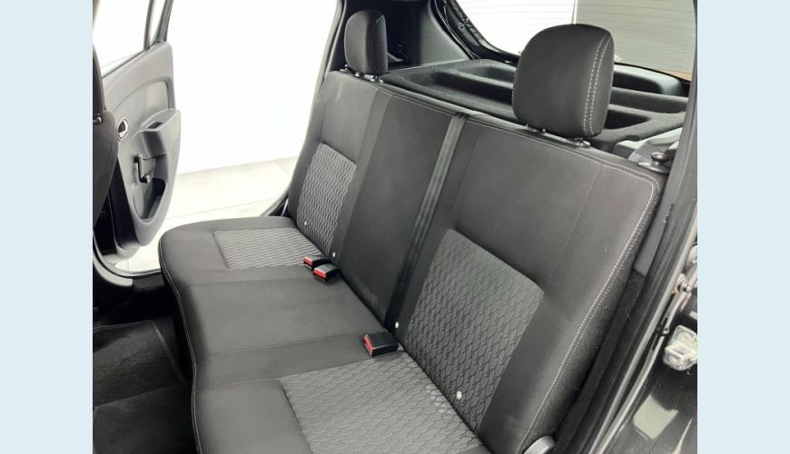 RENAULT SANDERO EXP16SCE - PRETO - 2019 Foto 10 (Grande)