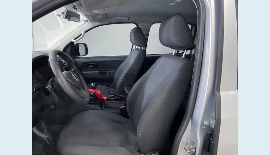 VOLKSWAGEN AMAROK 2.0 SE 4X4 TDI CD - PRATA - 2019 Foto 10 (Grande)