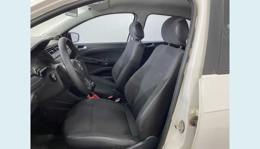 VOLKSWAGEN GOL 1.6 MSI FLEX - BRANCO - 2019 Foto 10 (Grande)