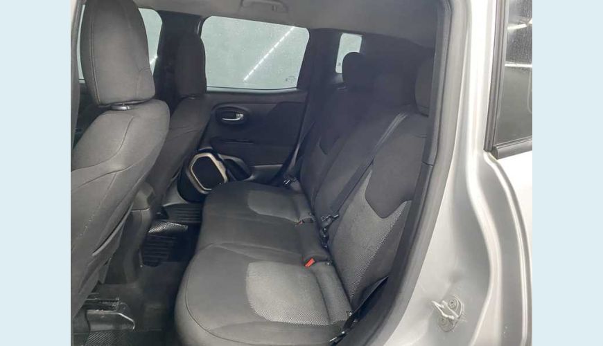 JEEP RENEGADE SPORT 1.8 4X2 AUT. FLEX - PRATA - 2017 Foto 10 (Grande)