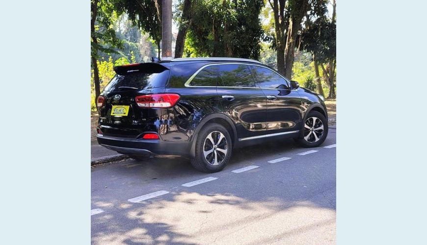 KIA SORENTO 3.3EX3 G27 - PRETO - 2016 Foto 10 (Grande)