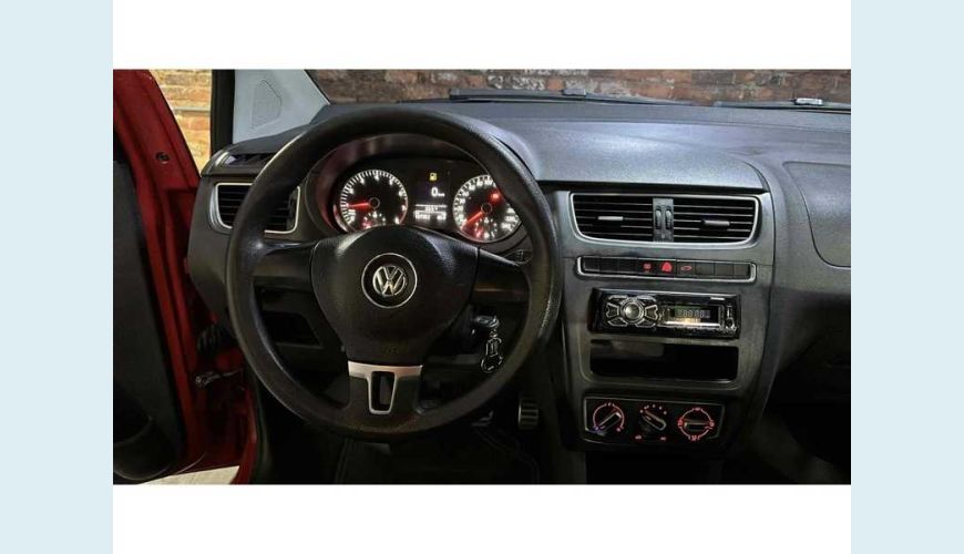 VOLKSWAGEN CROSSFOX 1.6 MI TOTAL FLEX - VERMELHO - 2014 Foto 10 (Grande)