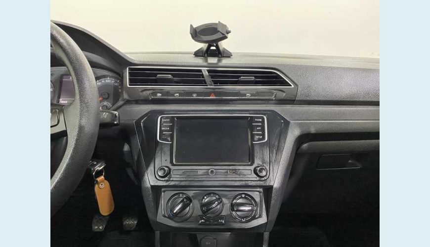 VOLKSWAGEN VOYAGE 1.6 MSI 8V FLEX - PRATA - 2020 Foto 10 (Grande)