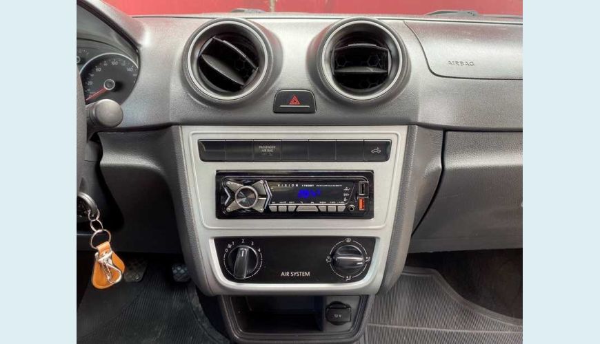 VOLKSWAGEN SAVEIRO 1.6 STARTLINE CS FLEX - PRETO - 2016 Foto 10 (Grande)