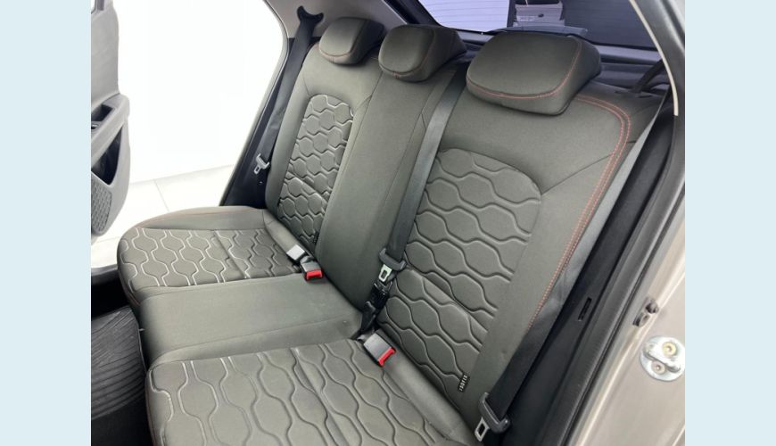 HYUNDAI HB 20X VISION 1.6 MT - PRATA - 2021 Foto 10 (Grande)