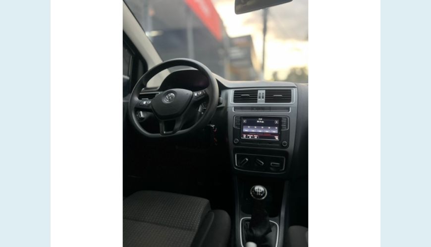 VOLKSWAGEN FOX - CINZA - 2021 Foto 10 (Grande)