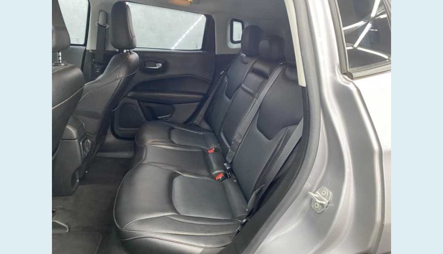 JEEP COMPASS 2.0 LONGITUDE 4X2 AUT. FLEX - PRATA - 2021 Foto 10 (Grande)