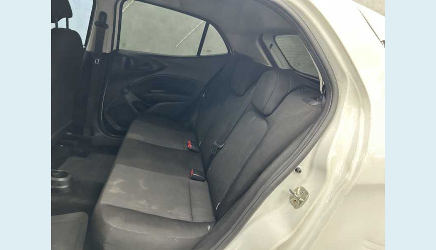 FIAT ARGO 1.0 FLEX - BRANCO - 2023 Foto 10 (Grande)