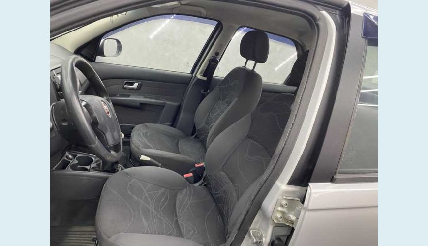 FIAT SIENA EL 1.0 8V FLEX - PRATA - 2014 Foto 10 (Grande)