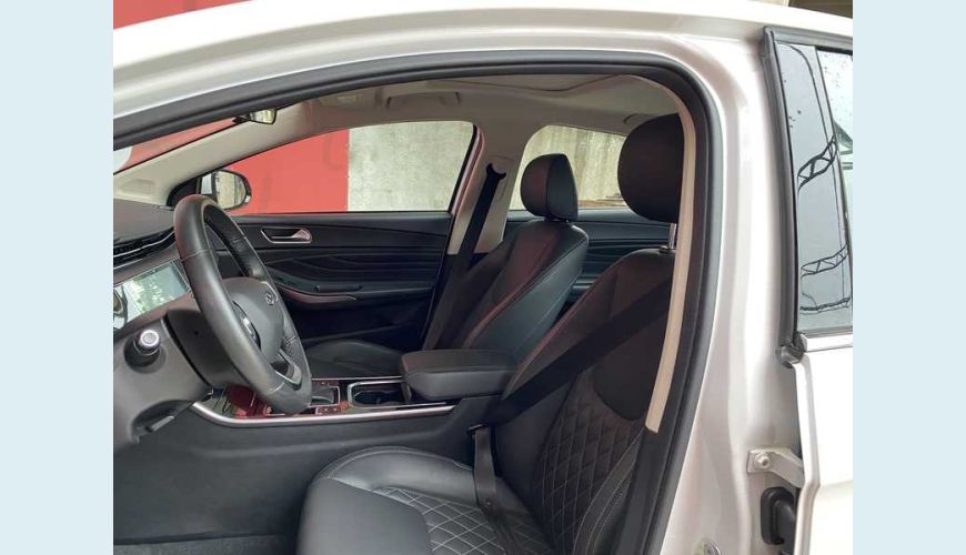 CHERY ARRIZO 6 1.5 GSX TURBO FLEX AUT. - BRANCO - 2022 Foto 10 (Grande)