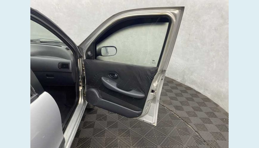 FIAT SIENA FIRE 1.0 8V FLEX - PRATA - 2010 Foto 10 (Grande)
