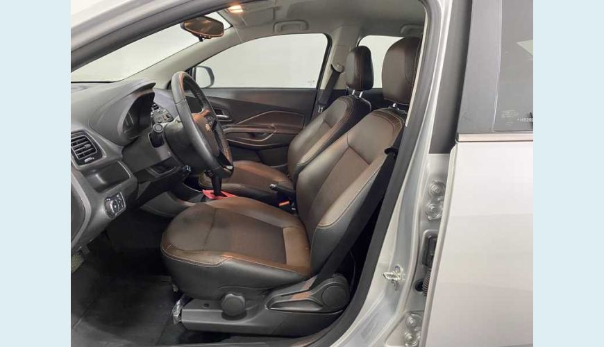 CHEVROLET COBALT LTZ 1.8 8V AUT. FLEX - PRATA - 2017 Foto 10 (Grande)