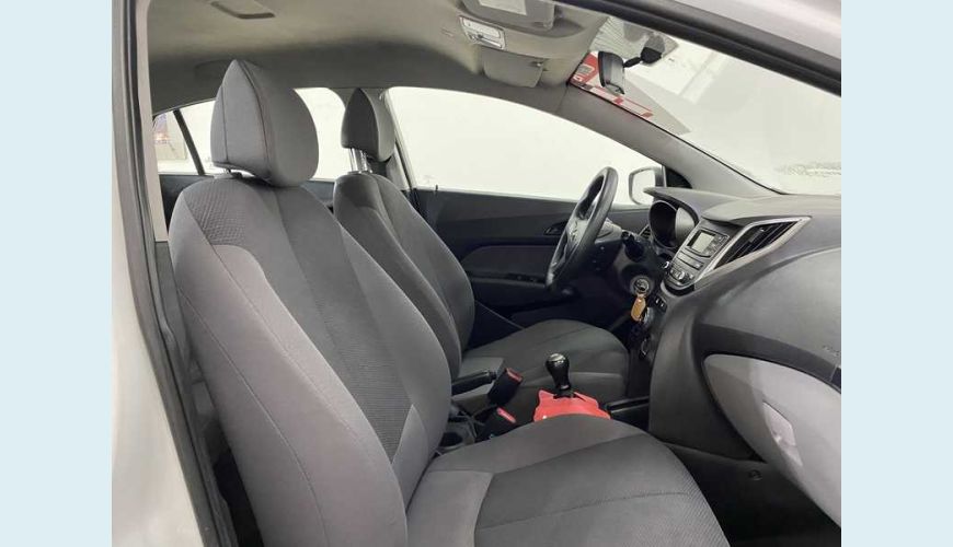 HYUNDAI HB 20S 1.0 UNIQUE FLEX - BRANCO - 2019 Foto 10 (Grande)