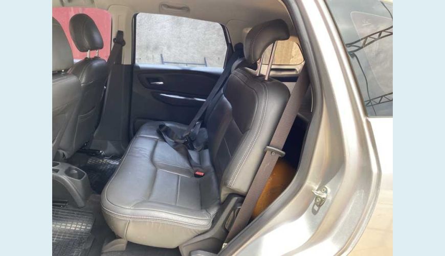 CHEVROLET SPIN LT 5S 1.8 AUT. FLEX - PRATA - 2016 Foto 10 (Grande)