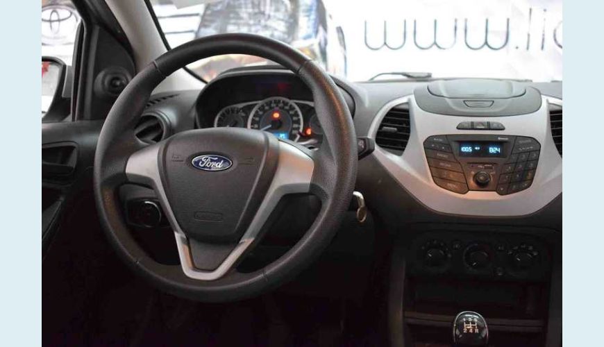 FORD KA 1.0 SE PLUS FLEX - PRATA - 2017 Foto 10 (Grande)