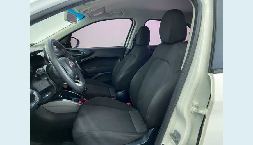 FIAT ARGO DRIVE 1.3 FIREFLY FLEX - BRANCO - 2018 Foto 10 (Grande)