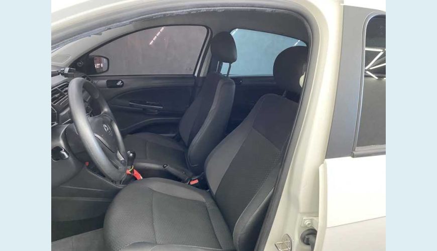 VOLKSWAGEN VOYAGE 1.6 - BRANCO - 2022 Foto 10 (Grande)