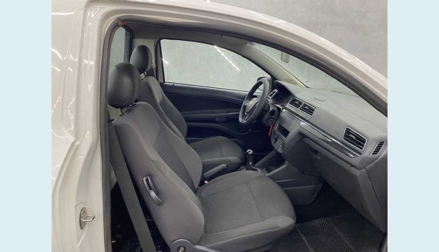 VOLKSWAGEN SAVEIRO ROBUST 1.6 MSI CS FLEX - BRANCO - 2020 Foto 10 (Grande)