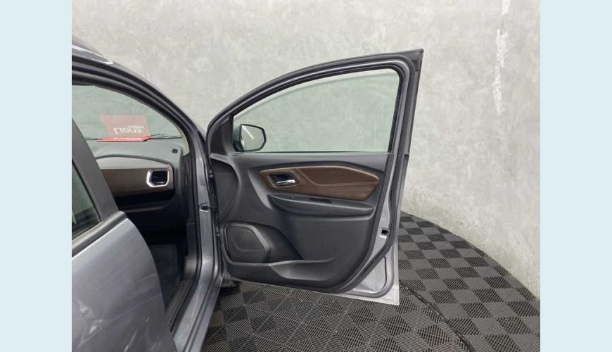 CHEVROLET SPIN PREMIER 7S 1.8 AUT. FLEX - CINZA - 2020 Foto 10 (Grande)