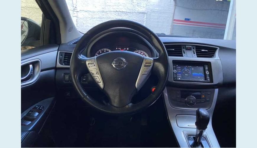 NISSAN SENTRA SV 2.0 16V CVT FLEX - PRETO - 2014 Foto 10 (Grande)