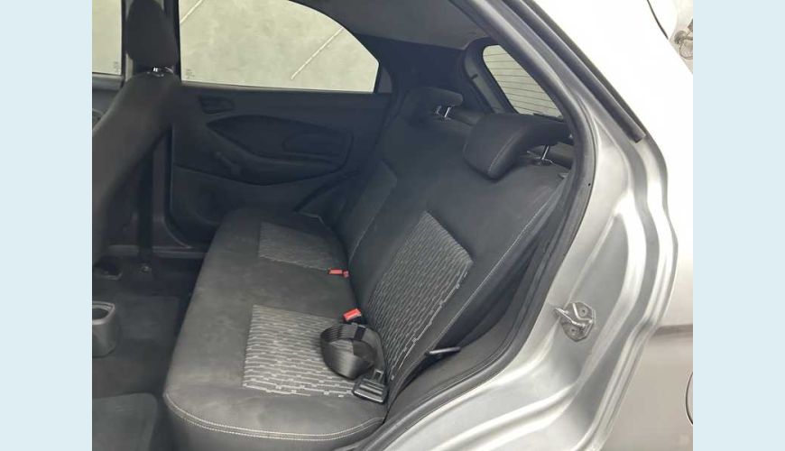 FORD KA SE PLUS 1.0 FLEX - PRATA - 2015 Foto 10 (Grande)