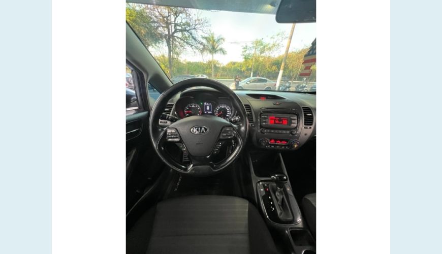 KIA CERATO - CINZA - 2018 Foto 10 (Grande)