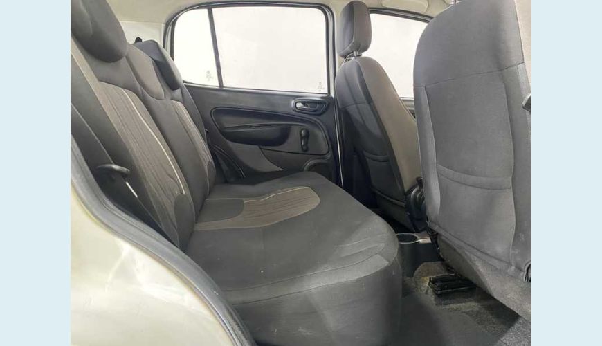 FIAT UNO WAY 1.3 FIREFLY FLEX - BRANCO - 2019 Foto 10 (Grande)