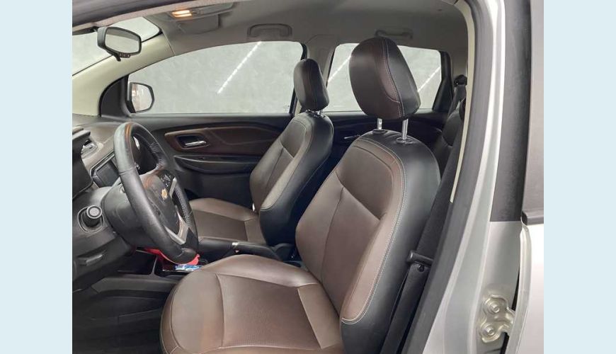 CHEVROLET SPIN PREMIER 7S 1.8 AUT. FLEX - PRATA - 2022 Foto 10 (Grande)