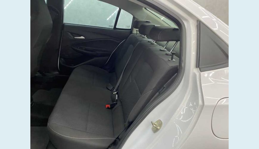 CHEVROLET ONIX PLUS 1.0 LT FLEX - BRANCO - 2022 Foto 10 (Grande)