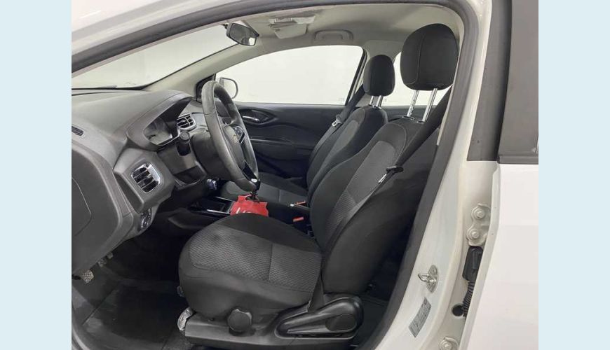 CHEVROLET PRISMA 1.4 LT SPE/4 - BRANCO - 2018 Foto 10 (Grande)