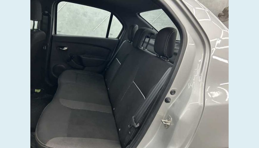 RENAULT LOGAN ZEN 1.0 12V SCE FLEX - PRATA - 2021 Foto 10 (Grande)
