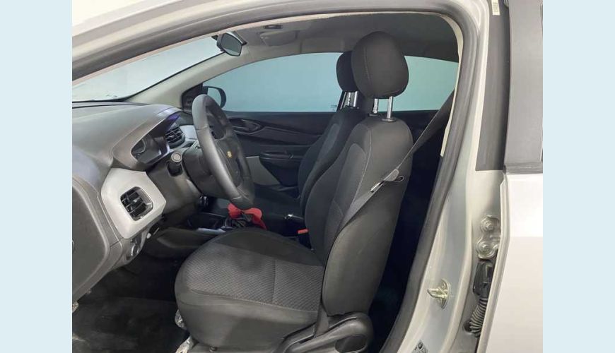 CHEVROLET ONIX 1.0 JOY SPE/4 - PRATA - 2019 Foto 10 (Grande)