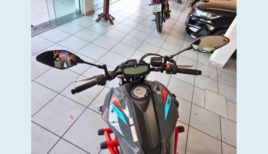 YAMAHA MT-07 ABS - CINZA - 2022 Foto 10 (Grande)