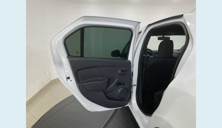 RENAULT LOGAN ZEN 1.0 12V SCE FLEX - BRANCO - 2020 Foto 10 (Grande)