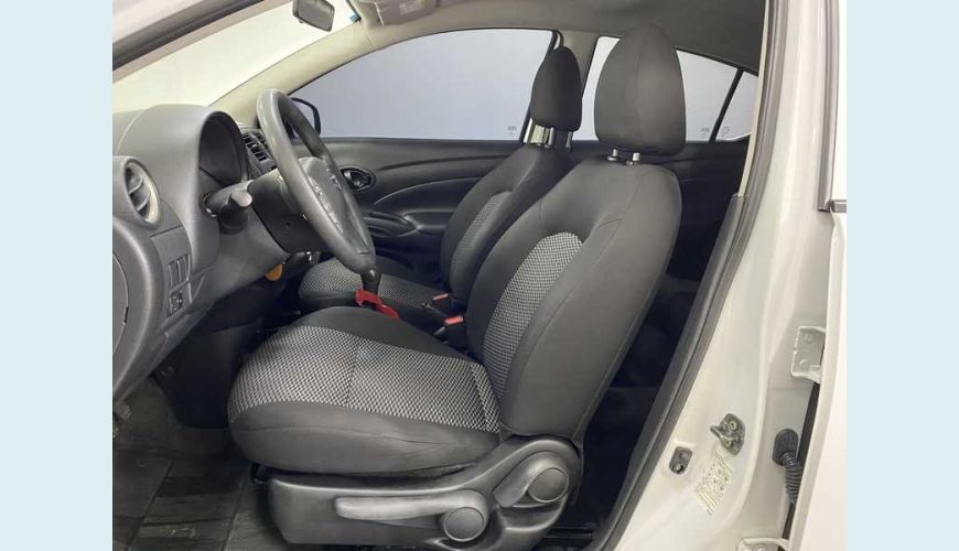 NISSAN VERSA 1.0 12V FLEX - BRANCO - 2020 Foto 10 (Grande)
