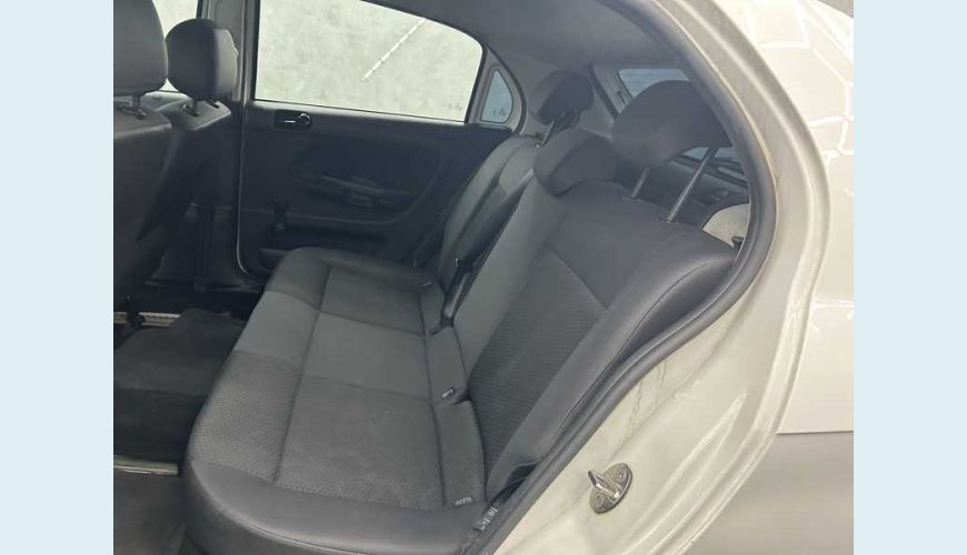 VOLKSWAGEN GOL 1.0 12V FLEX - BRANCO - 2022 Foto 10 (Grande)
